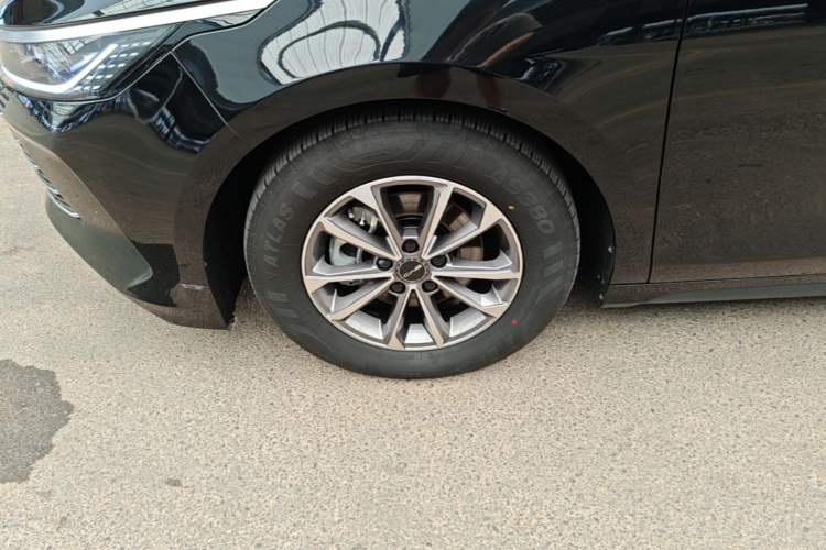 Used BYD Destroyer 05 2024 HONOR Edition DM-i 55KM Luxury Model Exterior 4