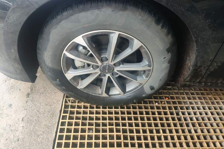 Used BYD Destroyer 05 2024 HONOR Edition DM-i 55KM Luxury Model Exterior 4