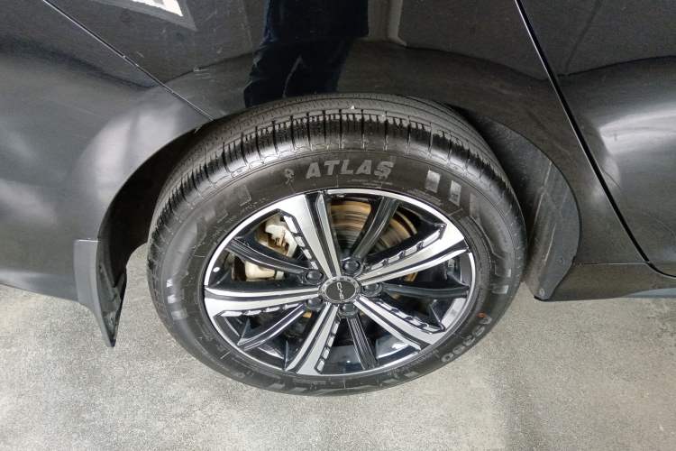 Used BYD Destroyer 05 2024 Honor Edition DM-i 120KM Luxury Model Exterior 5