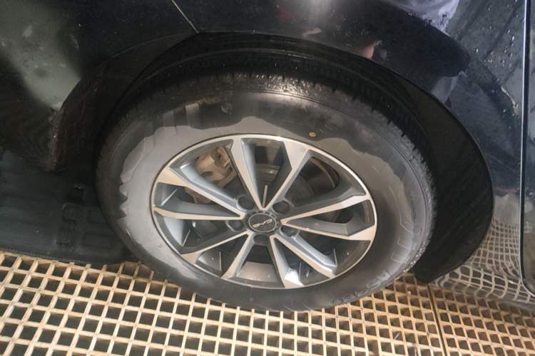 Used BYD Destroyer 05 2024 HONOR Edition DM-i 55KM Luxury Model Exterior 5