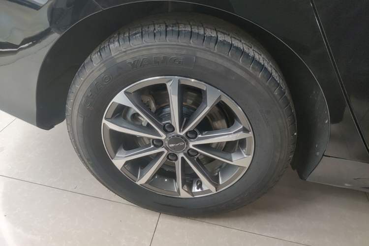 Used BYD Destroyer 05 2024 HONOR Edition DM-i 55KM Luxury Model Exterior 5