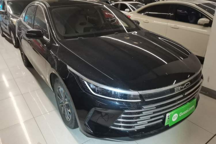 Used BYD Destroyer 05 2024 HONOR Edition DM-i 55KM Luxury Model Front Right 45 Deg