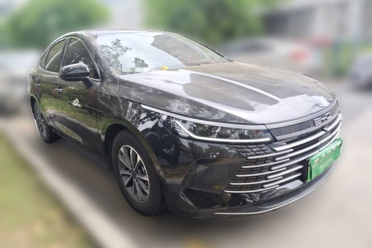 Used BYD Destroyer 05 2024 HONOR Edition DM-i 55KM Luxury Model Front Right 45 Deg