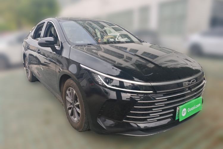 Used BYD Destroyer 05 2024 HONOR Edition DM-i 55KM Luxury Model Front Right 45 Deg