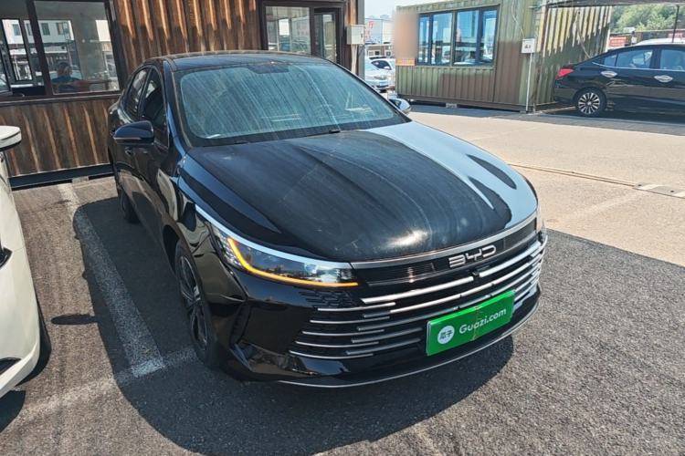 Used BYD Destroyer 05 2024 Honor Edition DM-i 120KM Luxury Model Front Right 45 Deg