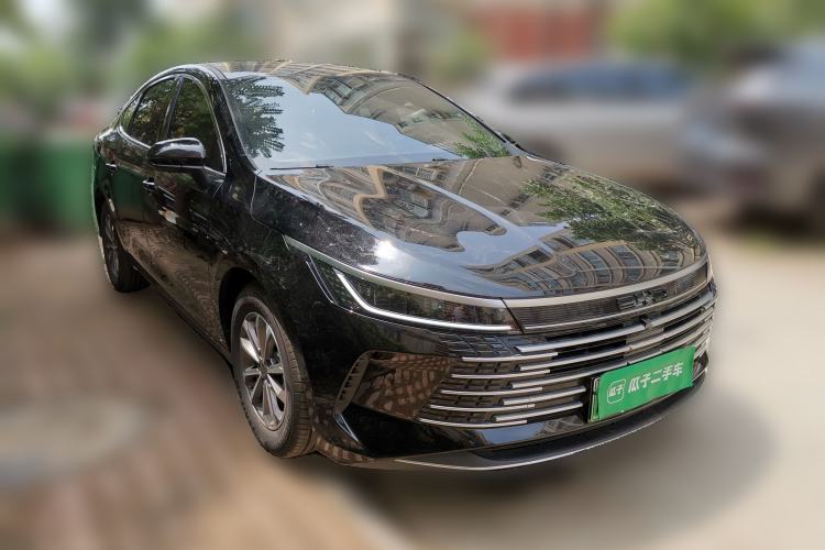 Used BYD Destroyer 05 2024 HONOR Edition DM-i 55KM Luxury Model Front Right 45 Deg