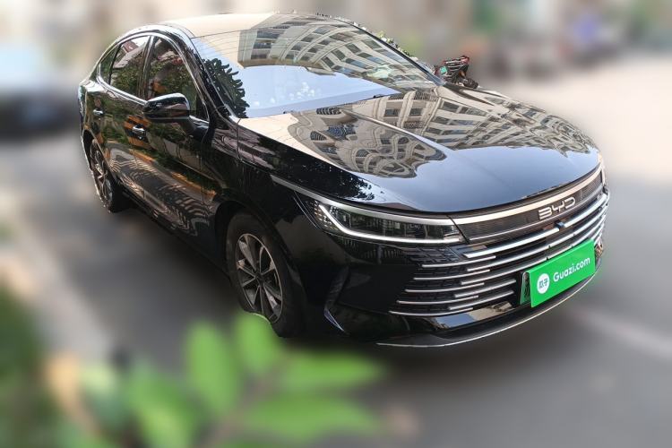 Used BYD Destroyer 05 2024 HONOR Edition DM-i 55KM Luxury Model Front Right 45 Deg