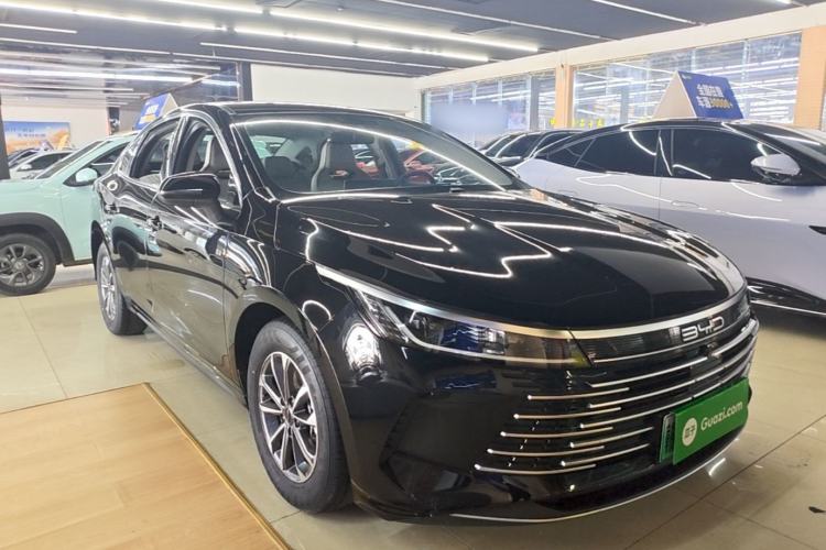 Used BYD Destroyer 05 2024 HONOR Edition DM-i 55KM Luxury Model Front Right 45 Deg