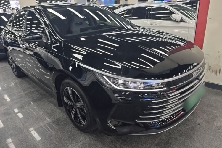 Used BYD Destroyer 05 2024 Honor Edition DM-i 120KM Luxury Model Front Right 45 Deg