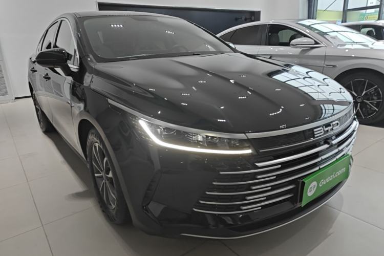 Used BYD Destroyer 05 2024 HONOR Edition DM-i 55KM Luxury Model Front Right 45 Deg