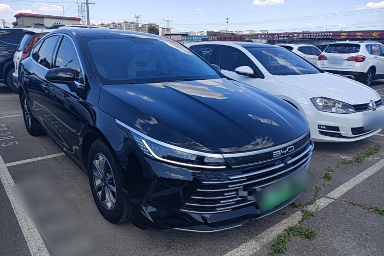 Used BYD Destroyer 05 2024 HONOR Edition DM-i 55KM Luxury Model Front Right 45 Deg