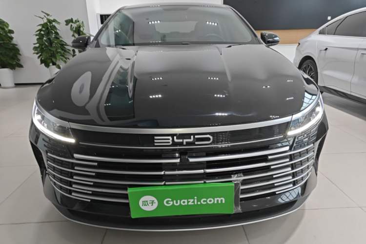 Used BYD Destroyer 05 2024 HONOR Edition DM-i 55KM Luxury Model Front
