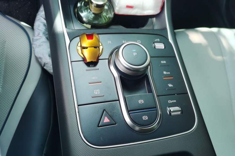 Used BYD Destroyer 05 2024 HONOR Edition DM-i 55KM Luxury Model Gear Lever
