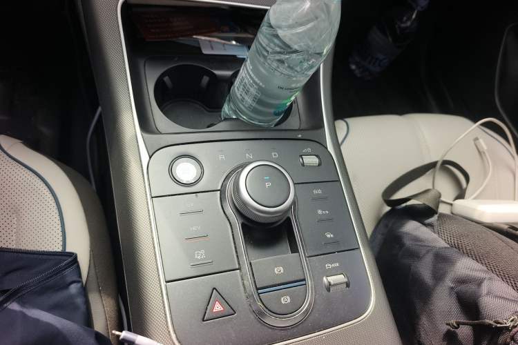 Used BYD Destroyer 05 2024 HONOR Edition DM-i 55KM Luxury Model Gear Lever