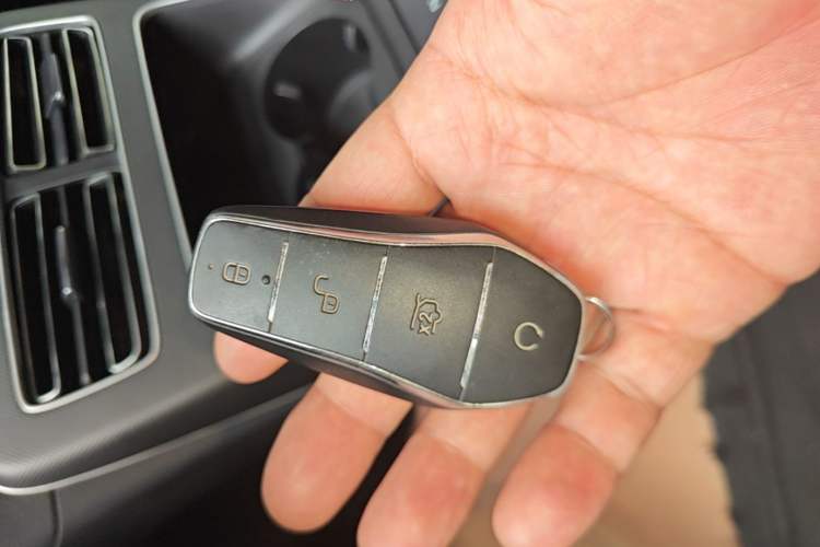 Used BYD Destroyer 05 2024 HONOR Edition DM-i 55KM Luxury Model Interior 1