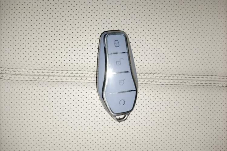 Used BYD Destroyer 05 2024 HONOR Edition DM-i 55KM Luxury Model Interior 1
