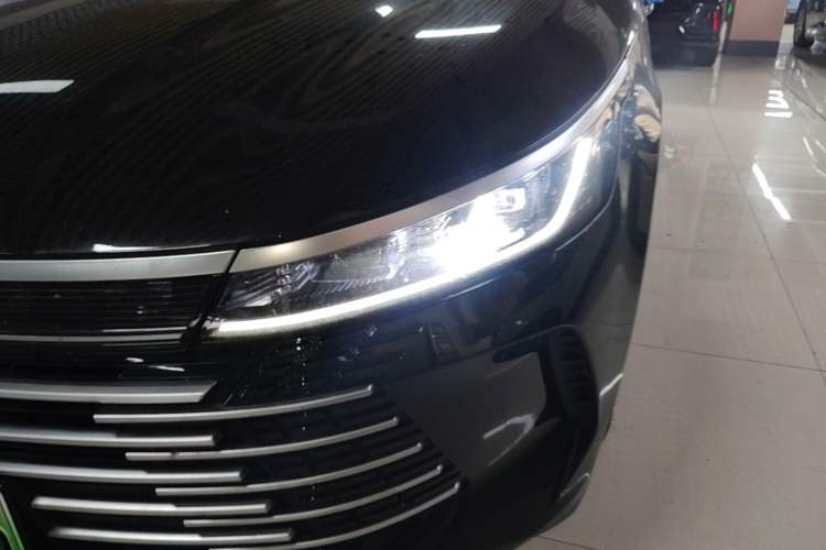Used BYD Destroyer 05 2024 HONOR Edition DM-i 55KM Luxury Model Left Front Headlight