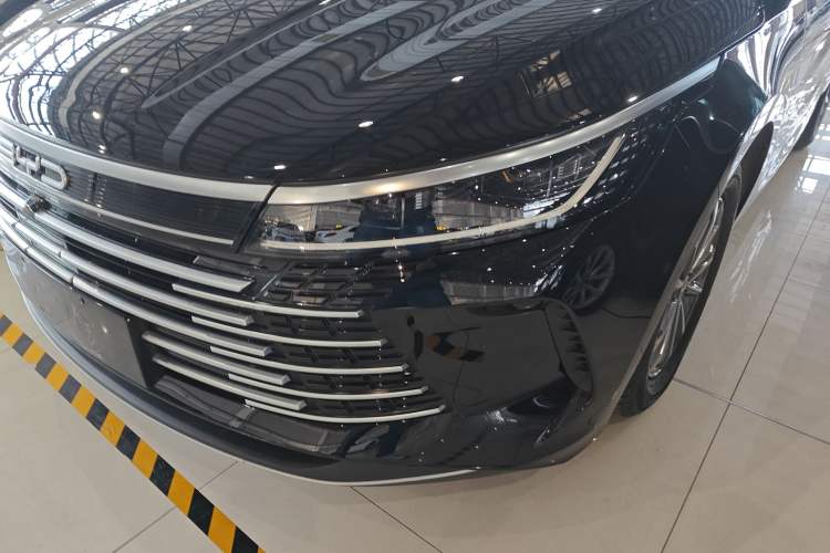 Used BYD Destroyer 05 2024 DM-i 55KM Flagship Glory Edition Left Front Headlight