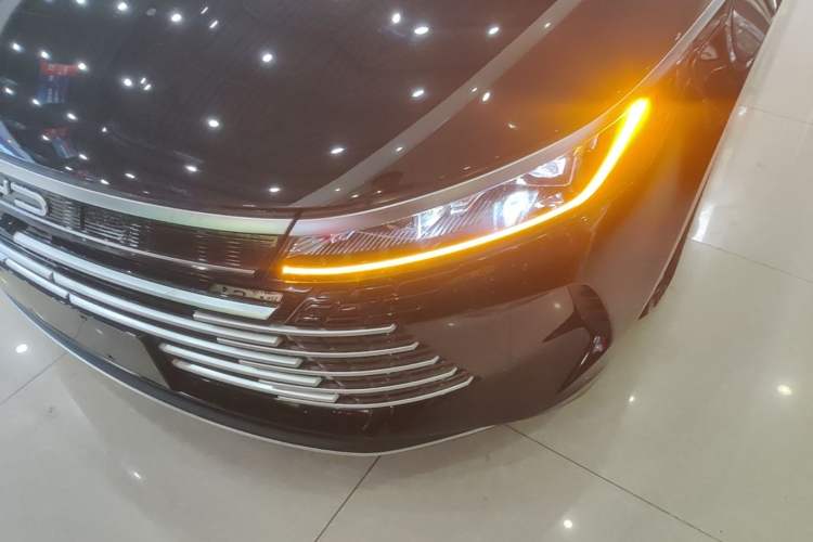 Used BYD Destroyer 05 2024 HONOR Edition DM-i 55KM Luxury Model Left Front Headlight
