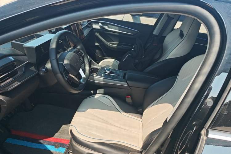Used BYD Destroyer 05 2024 Honor Edition DM-i 120KM Luxury Model Left Front Seat