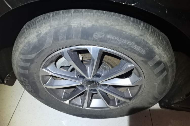 Used BYD Destroyer 05 2024 HONOR Edition DM-i 55KM Luxury Model Left Front Wheel Hub