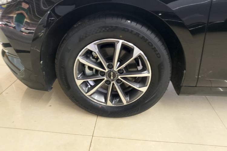 Used BYD Destroyer 05 2024 HONOR Edition DM-i 55KM Luxury Model Left Front Wheel Hub
