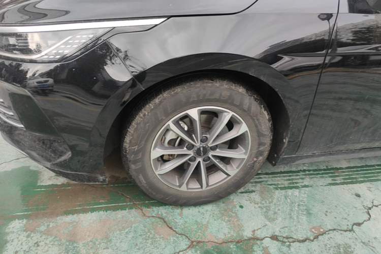 Used BYD Destroyer 05 2024 HONOR Edition DM-i 55KM Luxury Model Left Front Wheel Hub