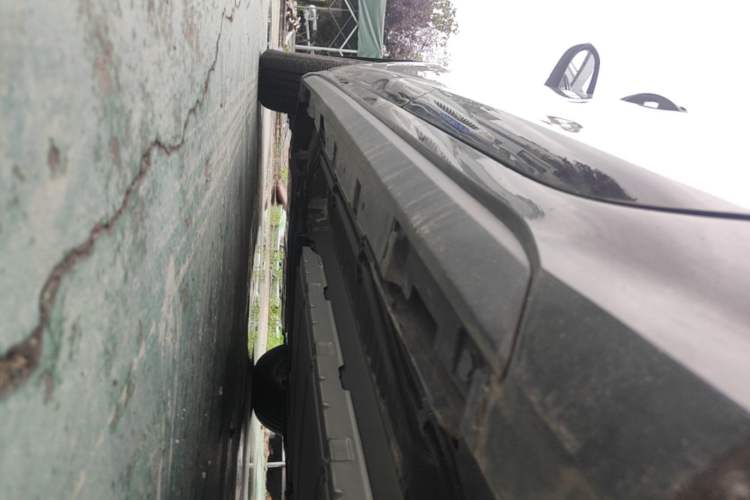 Used BYD Destroyer 05 2024 HONOR Edition DM-i 55KM Luxury Model Left Side Sill