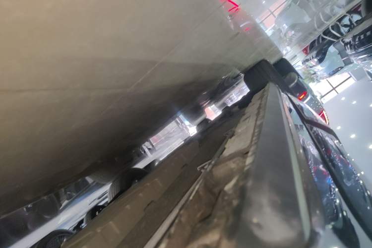 Used BYD Destroyer 05 2024 HONOR Edition DM-i 55KM Luxury Model Left Side Sill