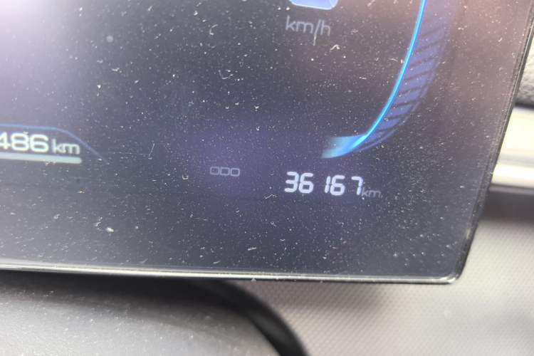 Used BYD Destroyer 05 2024 HONOR Edition DM-i 55KM Luxury Model Odometer Close Up