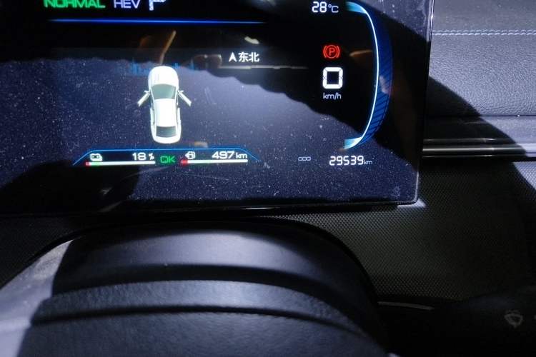 Used BYD Destroyer 05 2024 HONOR Edition DM-i 55KM Luxury Model Odometer Close Up