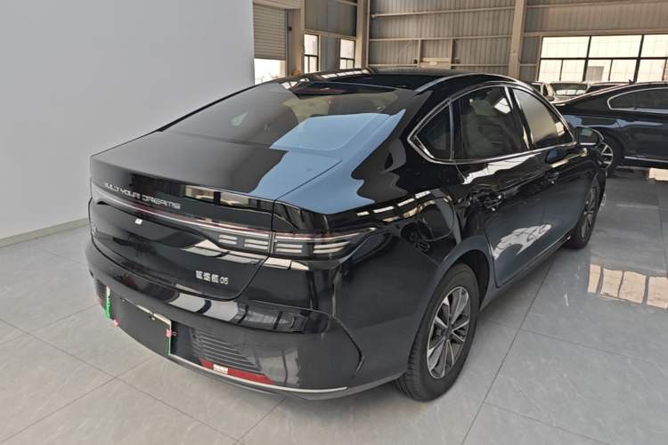 Used BYD Destroyer 05 2024 HONOR Edition DM-i 55KM Luxury Model Rear Right 45 Deg