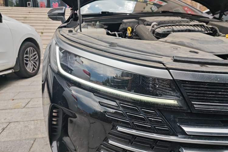 Used BYD Destroyer 05 2024 Honor Edition DM-i 120KM Luxury Model Right Front Headlight