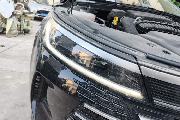 Used BYD Destroyer 05 2024 HONOR Edition DM-i 55KM Luxury Model Right Front Headlight