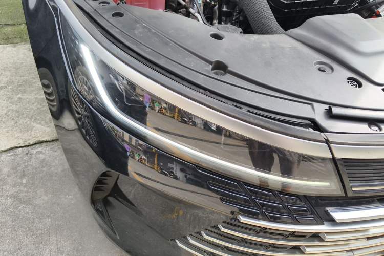 Used BYD Destroyer 05 2024 HONOR Edition DM-i 55KM Luxury Model Right Front Headlight
