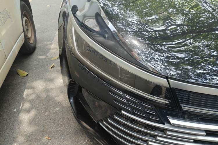 Used BYD Destroyer 05 2024 HONOR Edition DM-i 55KM Luxury Model Right Front Headlight