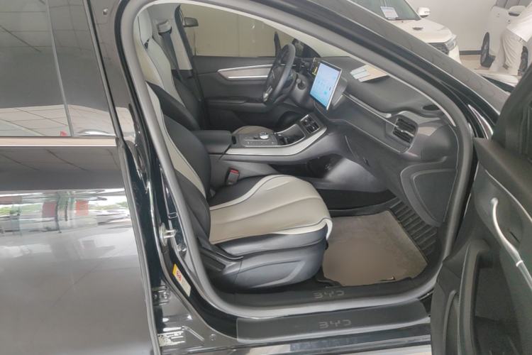 Used BYD Destroyer 05 2024 HONOR Edition DM-i 55KM Luxury Model Right Front Seat