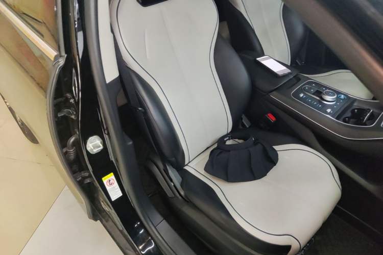 Used BYD Destroyer 05 2024 Honor Edition DM-i 120KM Luxury Model Right Front Seat