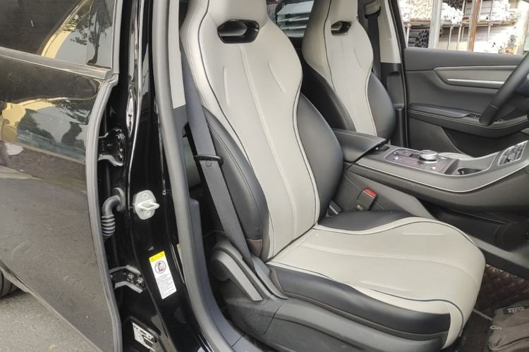 Used BYD Destroyer 05 2024 HONOR Edition DM-i 55KM Luxury Model Right Front Seat