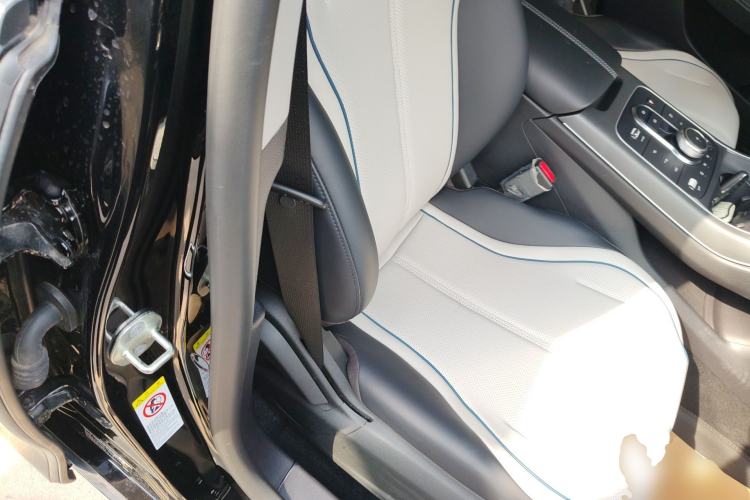 Used BYD Destroyer 05 2024 HONOR Edition DM-i 55KM Luxury Model Right Front Seat