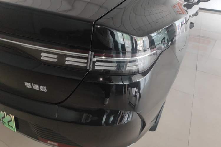 Used BYD Destroyer 05 2024 HONOR Edition DM-i 55KM Luxury Model Right Rear Taillight