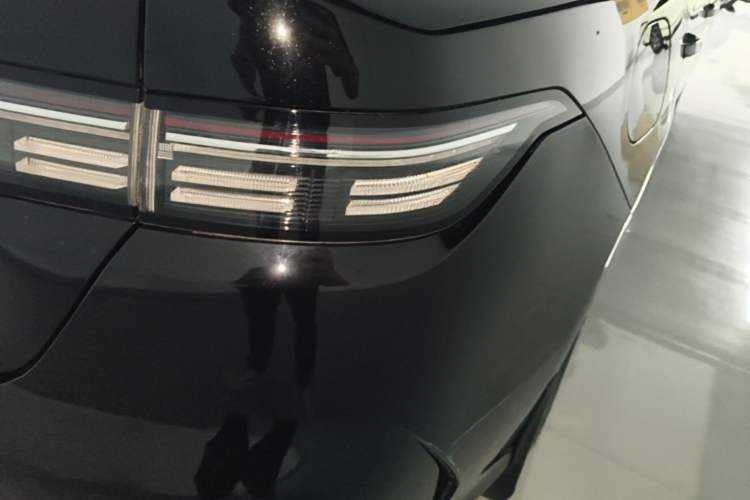 Used BYD Destroyer 05 2024 HONOR Edition DM-i 55KM Luxury Model Right Rear Taillight