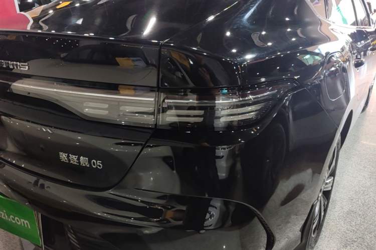 Used BYD Destroyer 05 2024 Honor Edition DM-i 120KM Luxury Model Right Rear Taillight
