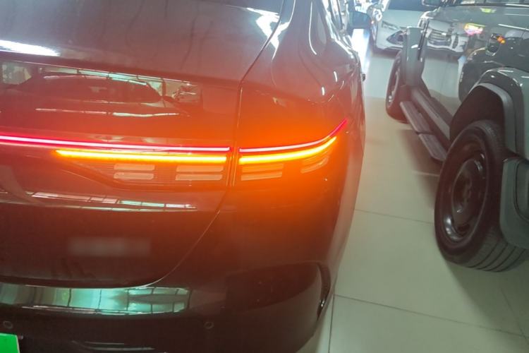 Used BYD Destroyer 05 2024 HONOR Edition DM-i 55KM Luxury Model Right Rear Taillight