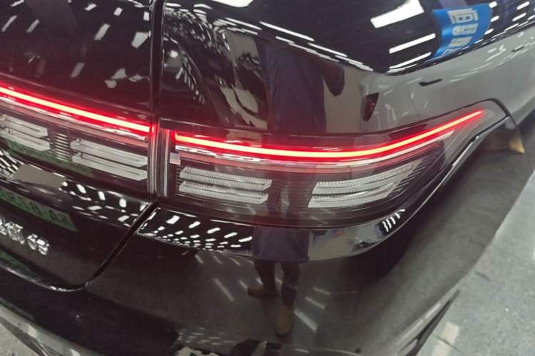 Used BYD Destroyer 05 2024 Honor Edition DM-i 120KM Luxury Model Right Rear Taillight