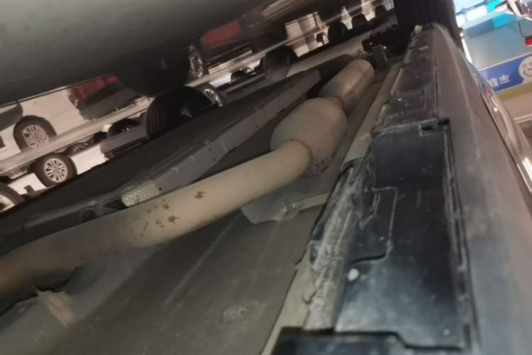 Used BYD Destroyer 05 2024 HONOR Edition DM-i 55KM Luxury Model Right Side Sill
