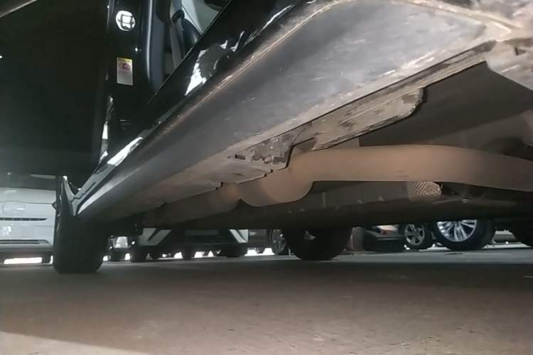 Used BYD Destroyer 05 2024 HONOR Edition DM-i 55KM Luxury Model Right Side Sill