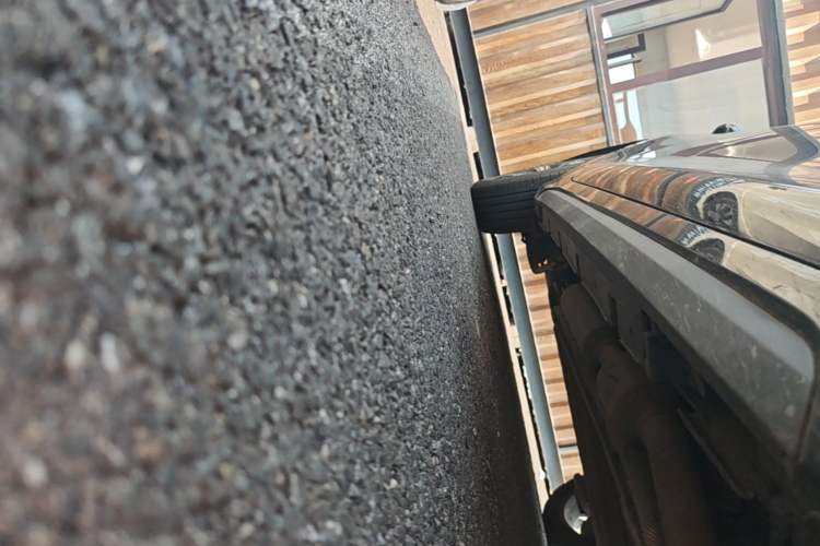 Used BYD Destroyer 05 2024 Honor Edition DM-i 120KM Luxury Model Right Side Sill