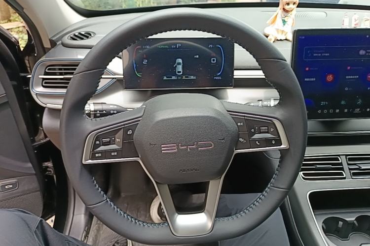 Used BYD Destroyer 05 2024 HONOR Edition DM-i 55KM Luxury Model Steering Wheel