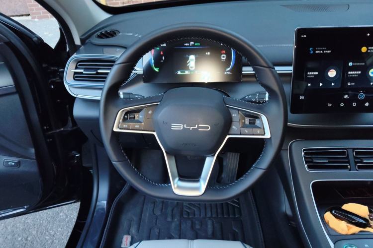 Used BYD Destroyer 05 2024 HONOR Edition DM-i 55KM Luxury Model Steering Wheel